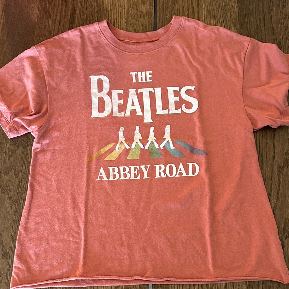 The Beatles Abbey Road  T-Shirt - Coral